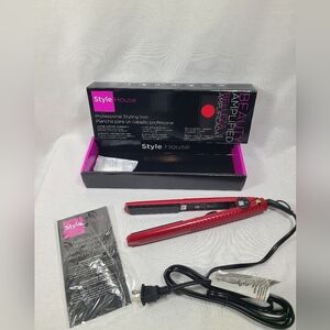 Style House professional hair straightener- Red- New in box